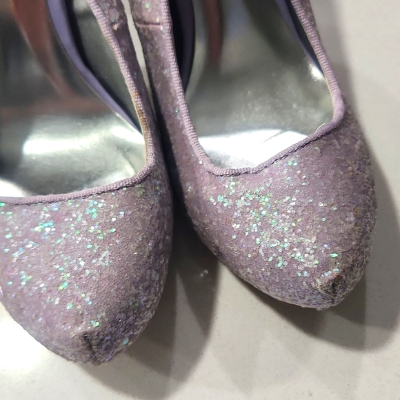 Bright lilac high heels with glitter - Picture 2 of 5